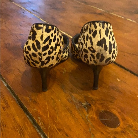 Some Society Animal Print Heels. - Picture 5 of 8